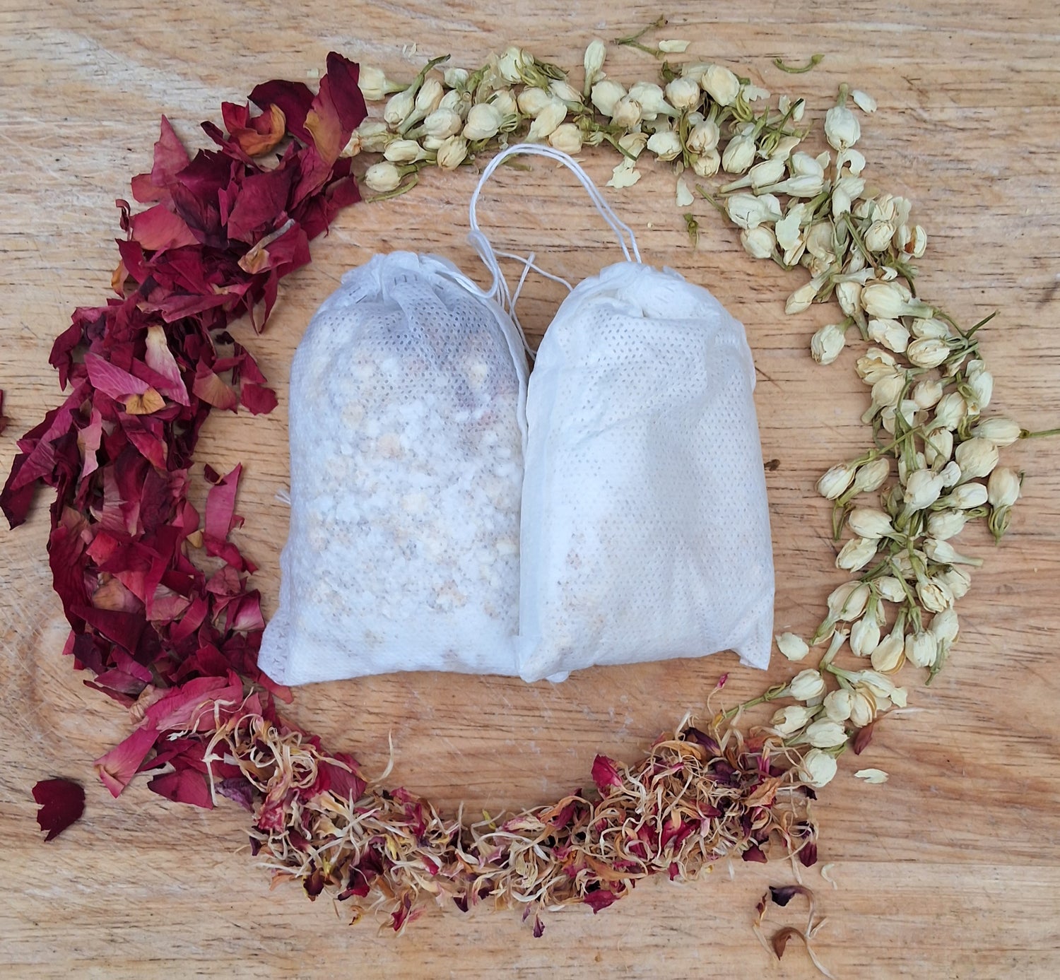 FRAGRANCED BATH BAGS